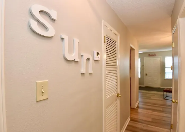 Sea Breeze 307 Holiday home